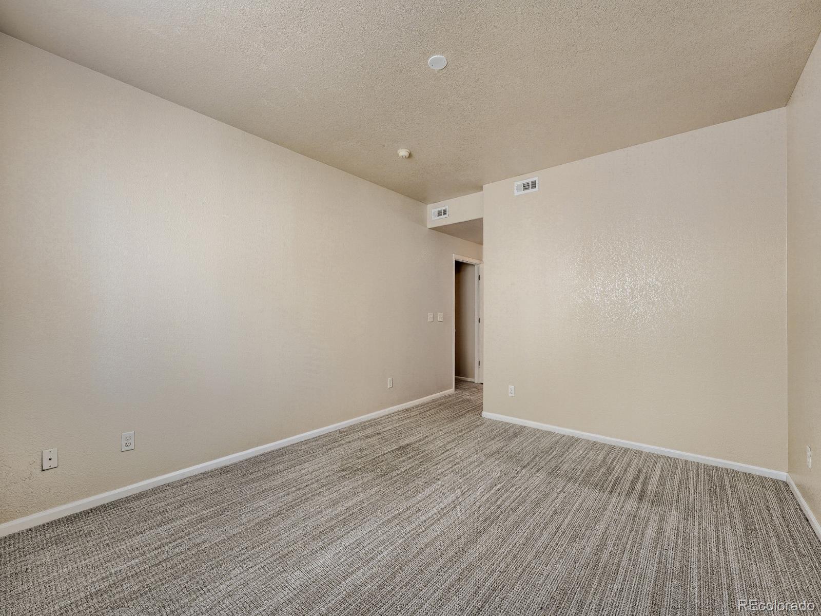 MLS Image #12 for 16821 e hawaii drive,aurora, Colorado