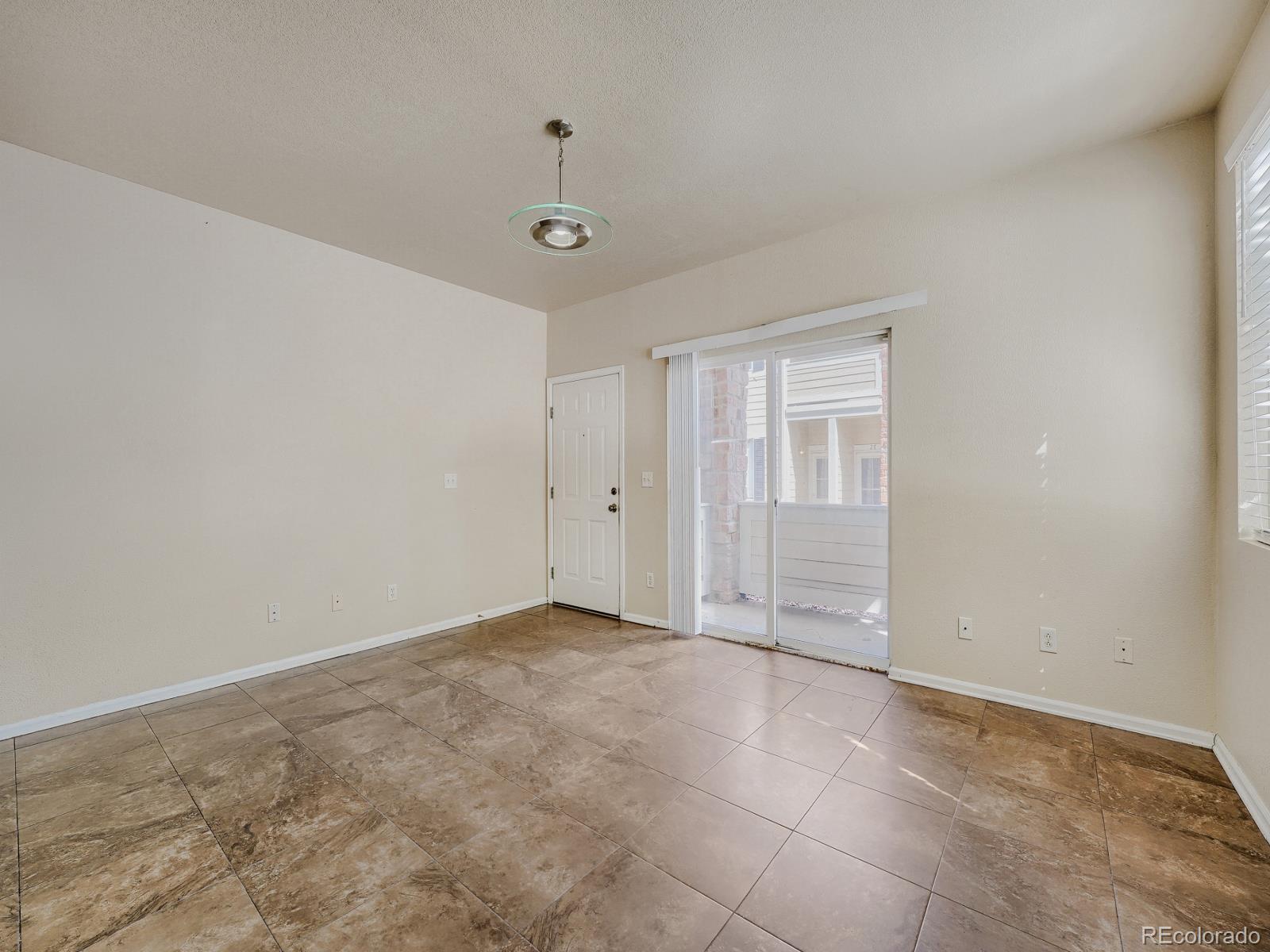 MLS Image #3 for 16821 e hawaii drive,aurora, Colorado
