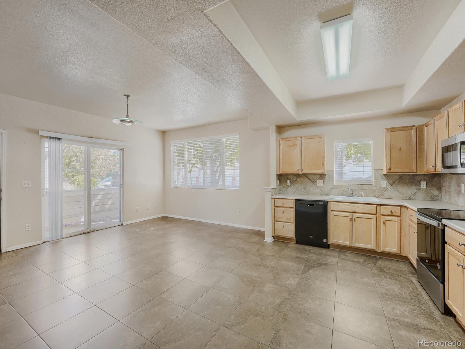MLS Image #5 for 16821 e hawaii drive,aurora, Colorado