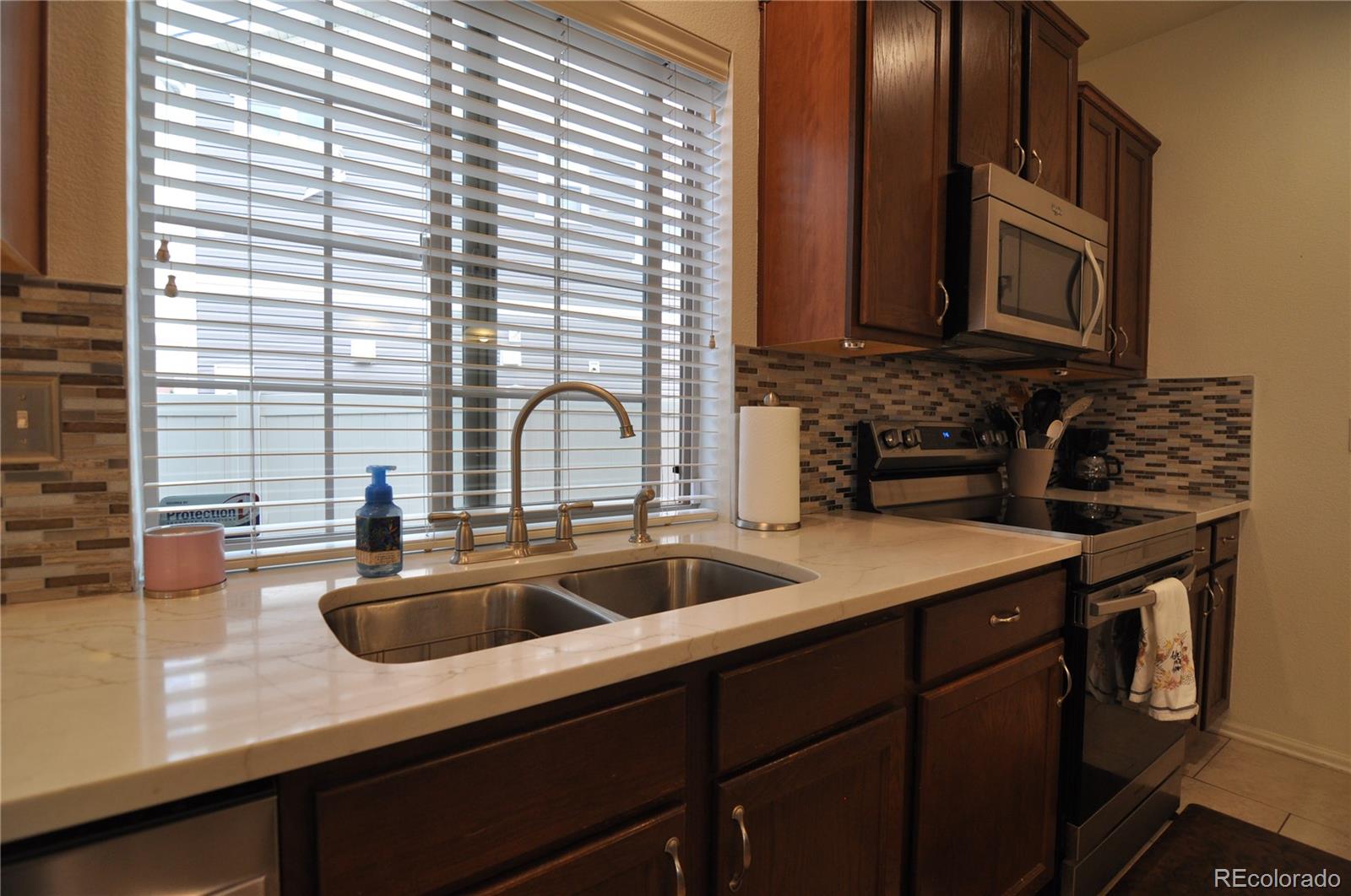 MLS Image #4 for 4768  walden way,denver, Colorado