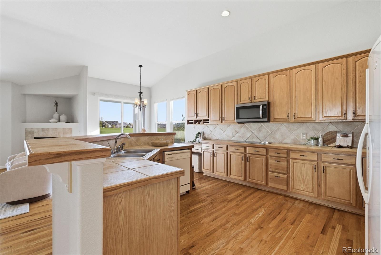 MLS Image #12 for 879  glenarbor circle,longmont, Colorado