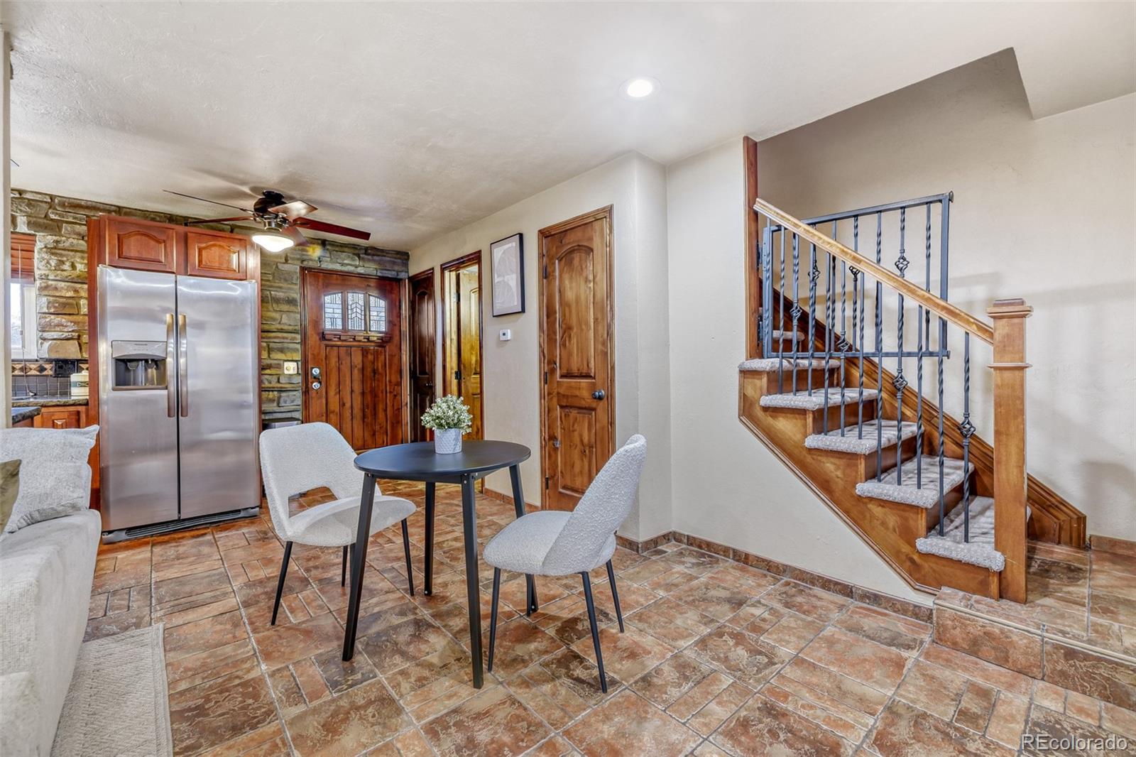 MLS Image #11 for 2190 s holly street,denver, Colorado