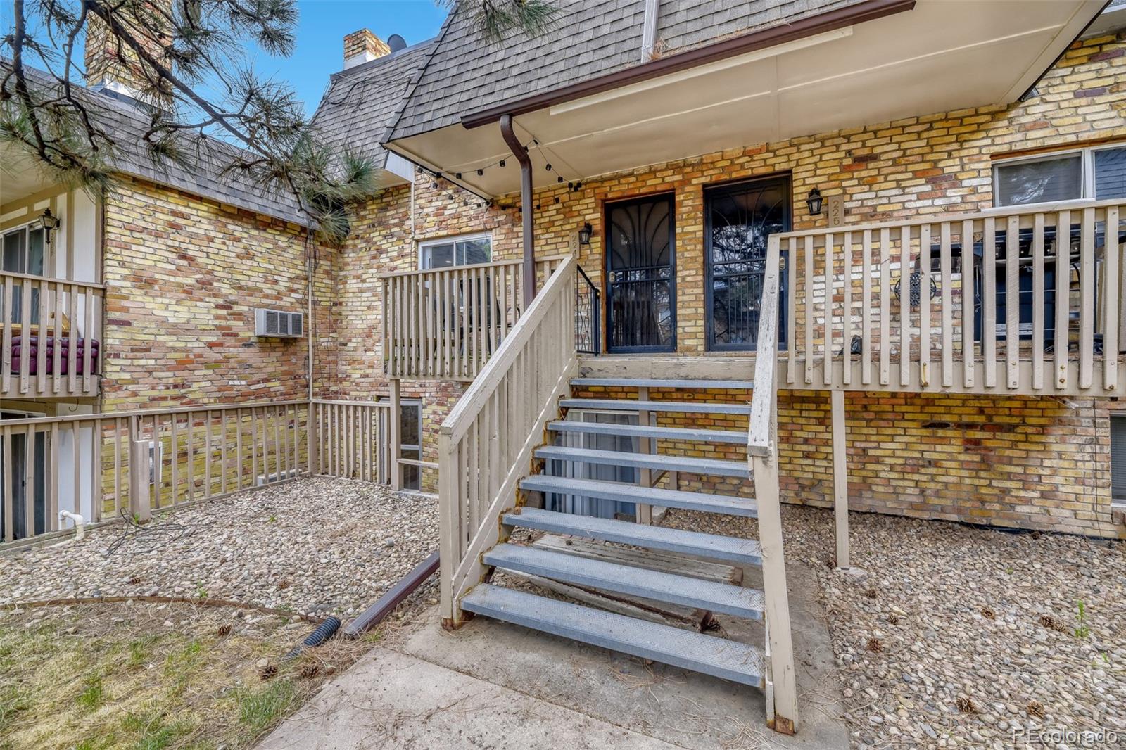 MLS Image #21 for 2190 s holly street,denver, Colorado