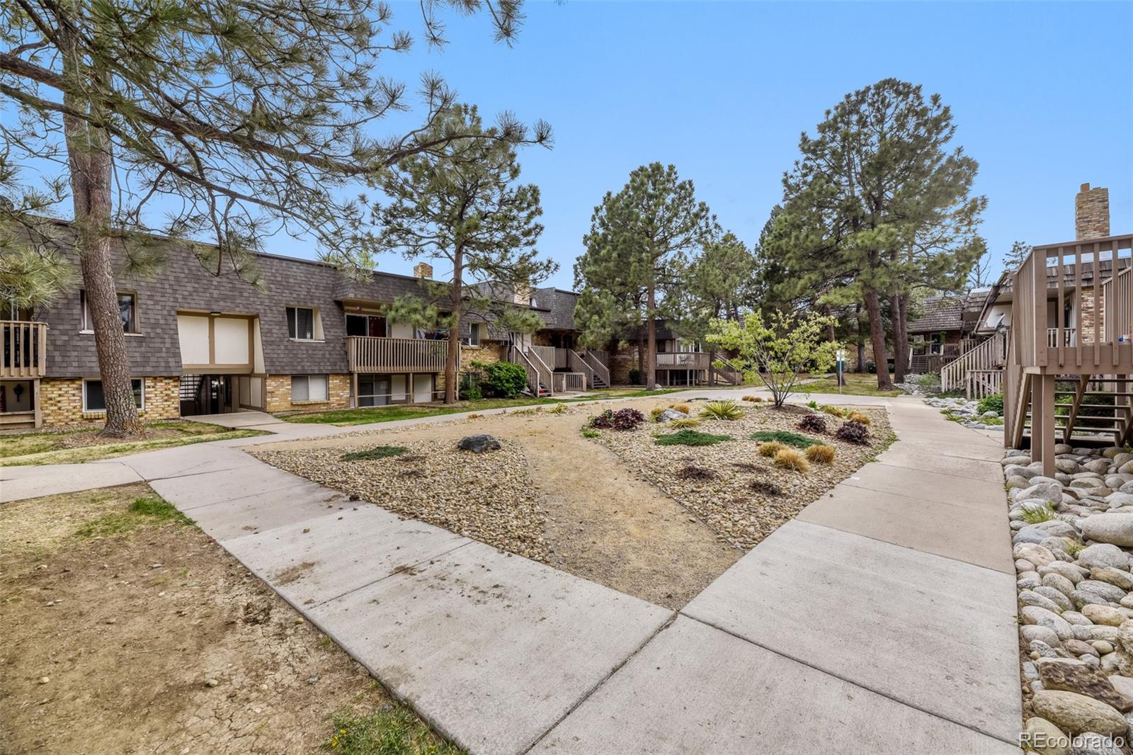 MLS Image #22 for 2190 s holly street,denver, Colorado