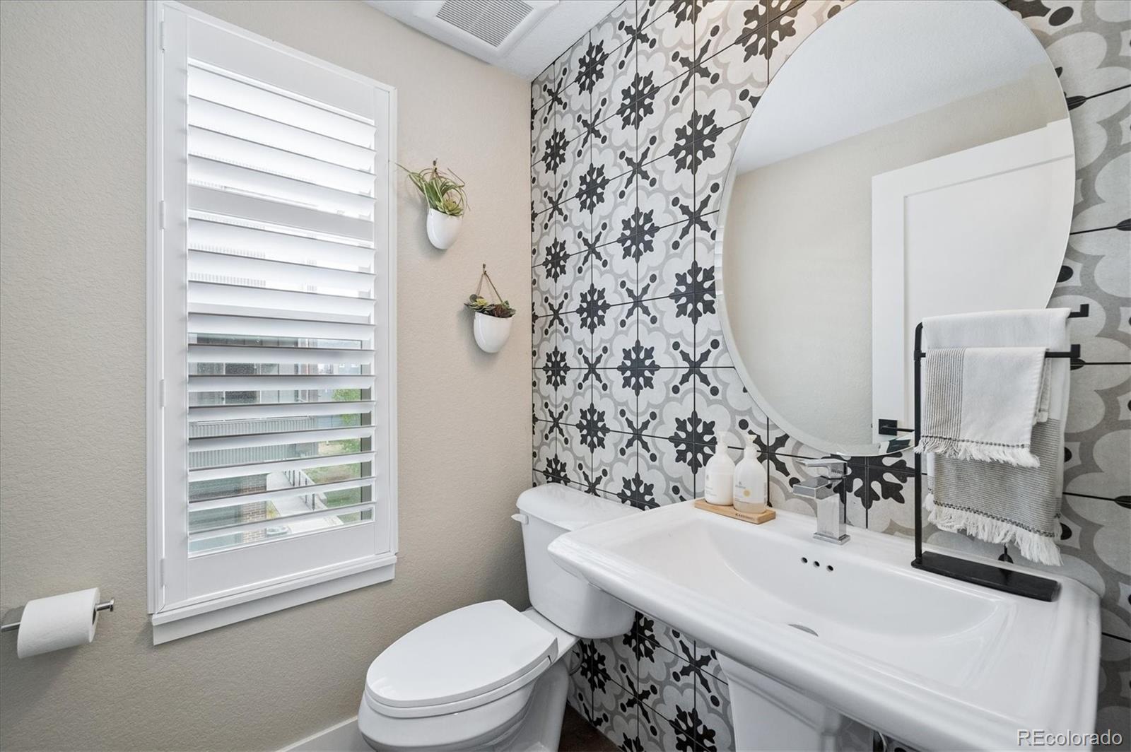 MLS Image #15 for 2694 w grand avenue ,littleton, Colorado