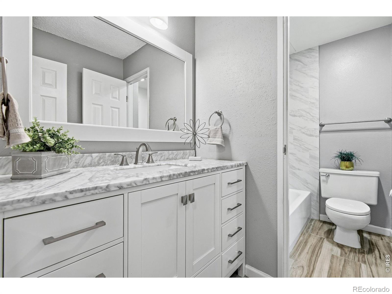 MLS Image #7 for 3240  iris avenue,boulder, Colorado