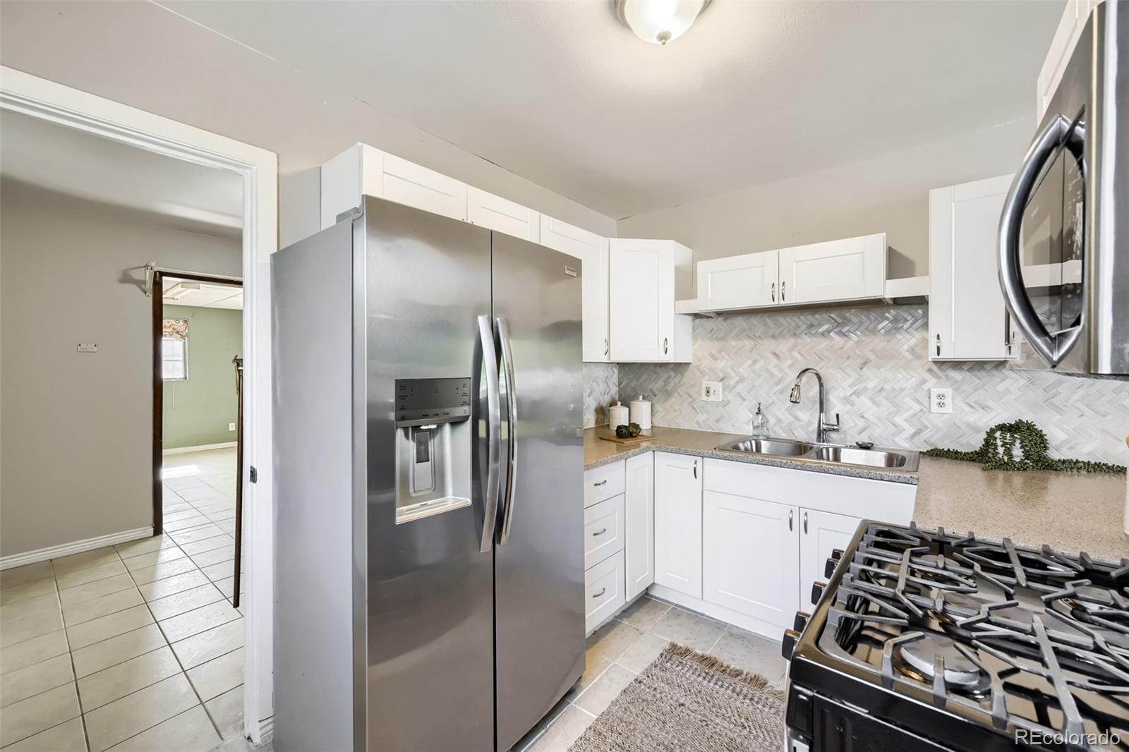 MLS Image #4 for 9351  nagel drive,thornton, Colorado