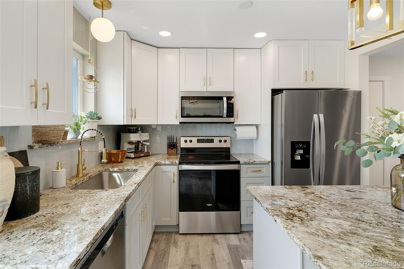 MLS Image #9 for 4465 s eagle circle,aurora, Colorado