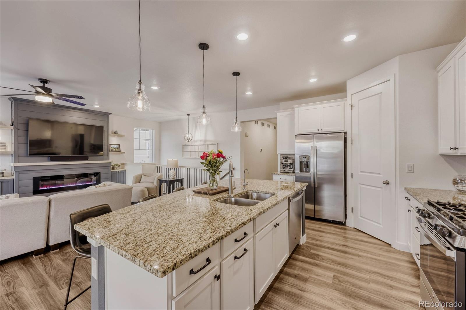 MLS Image #10 for 10997  memphis street,commerce city, Colorado