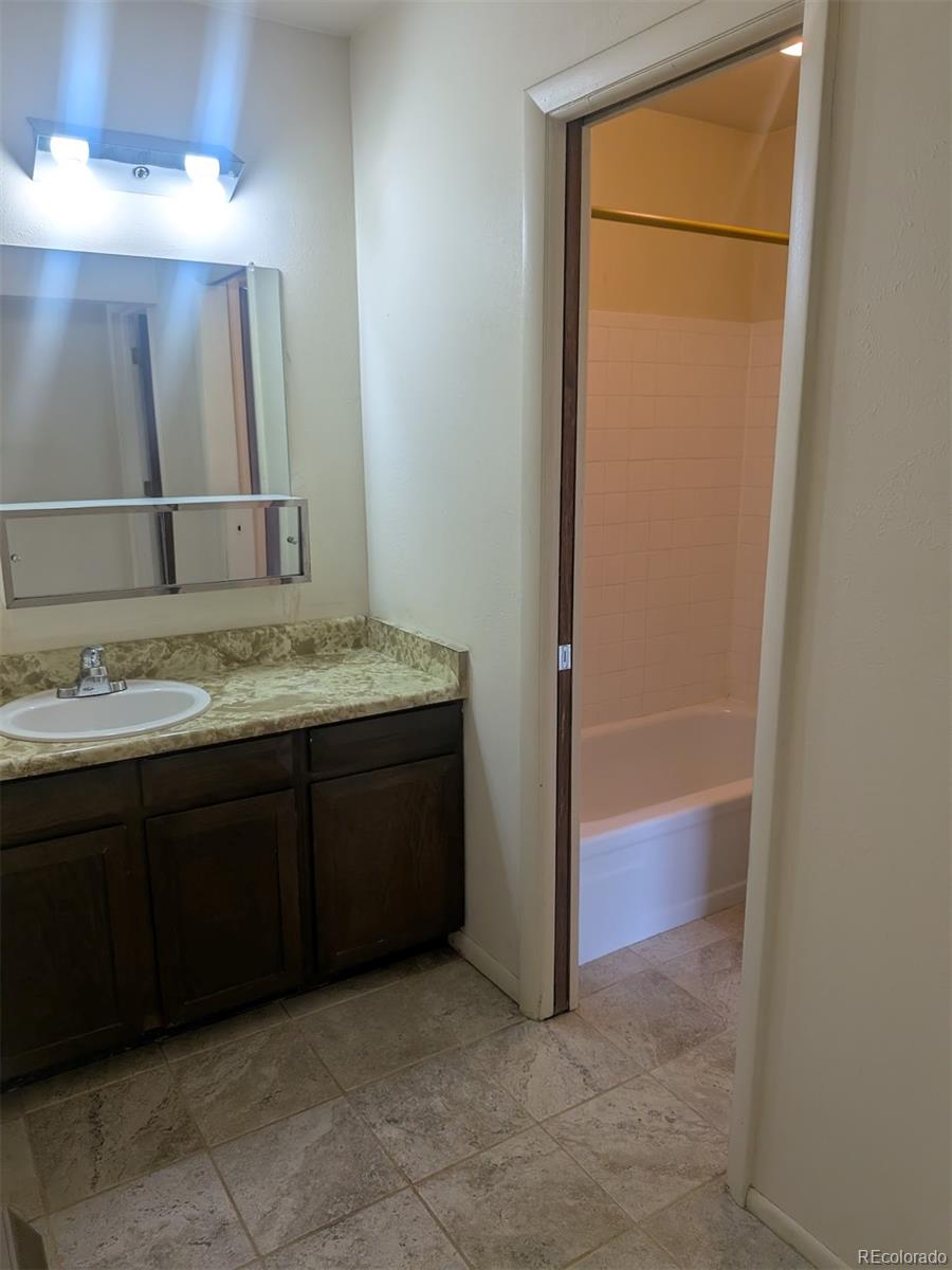 MLS Image #11 for 8752  pierce way,arvada, Colorado