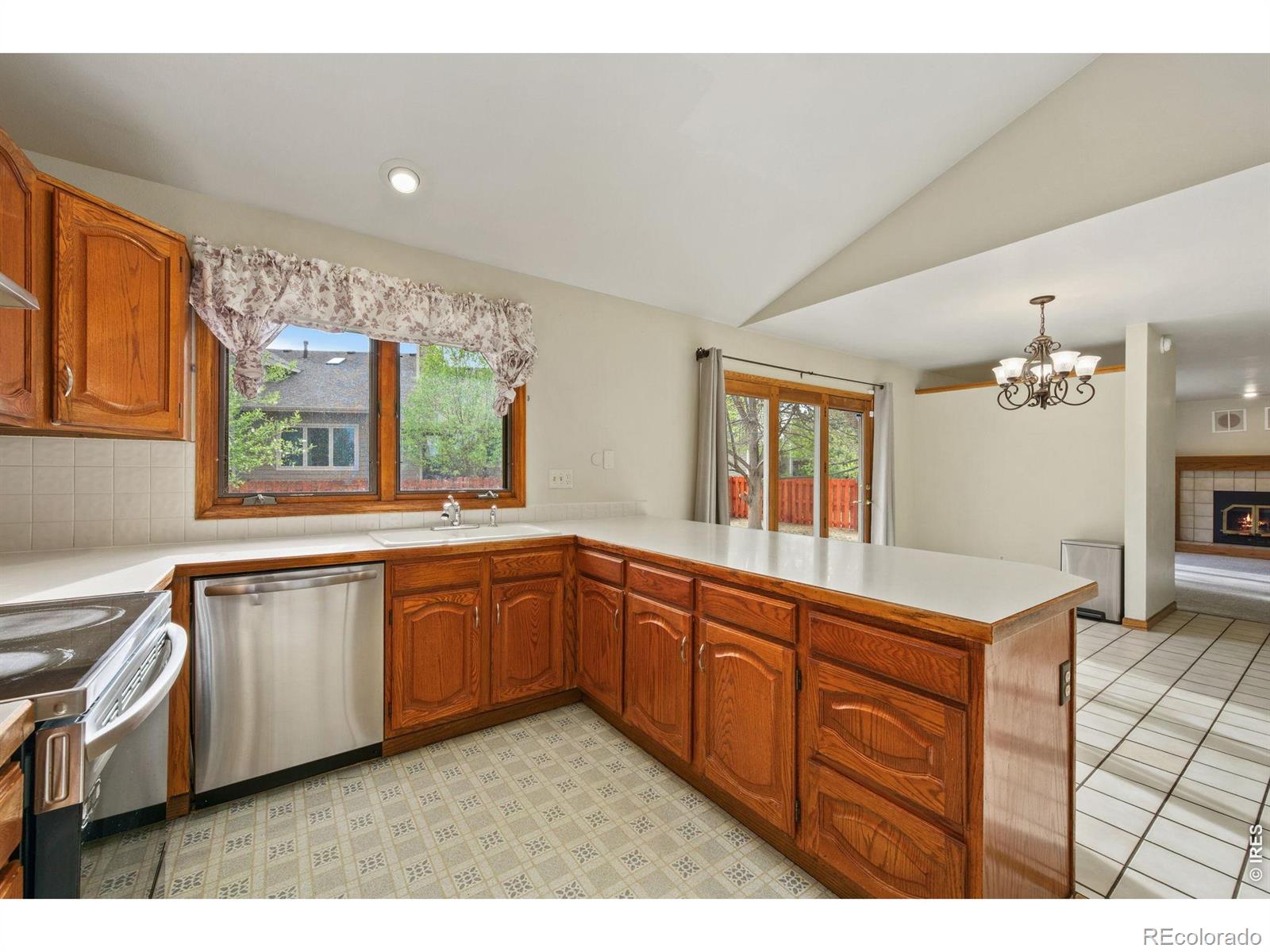 MLS Image #9 for 5207  wheaton drive,fort collins, Colorado