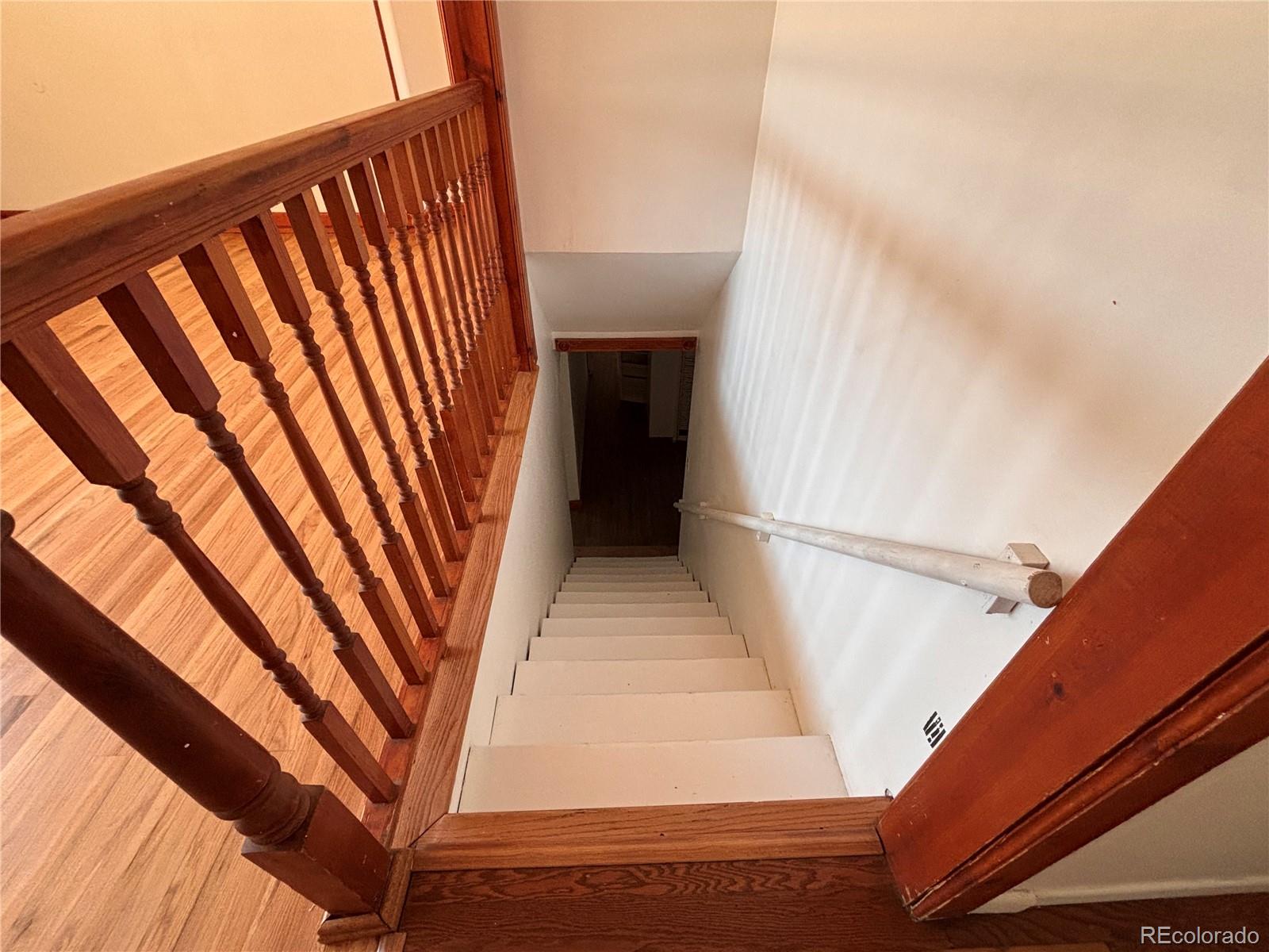 MLS Image #15 for 2771 s perry street,denver, Colorado