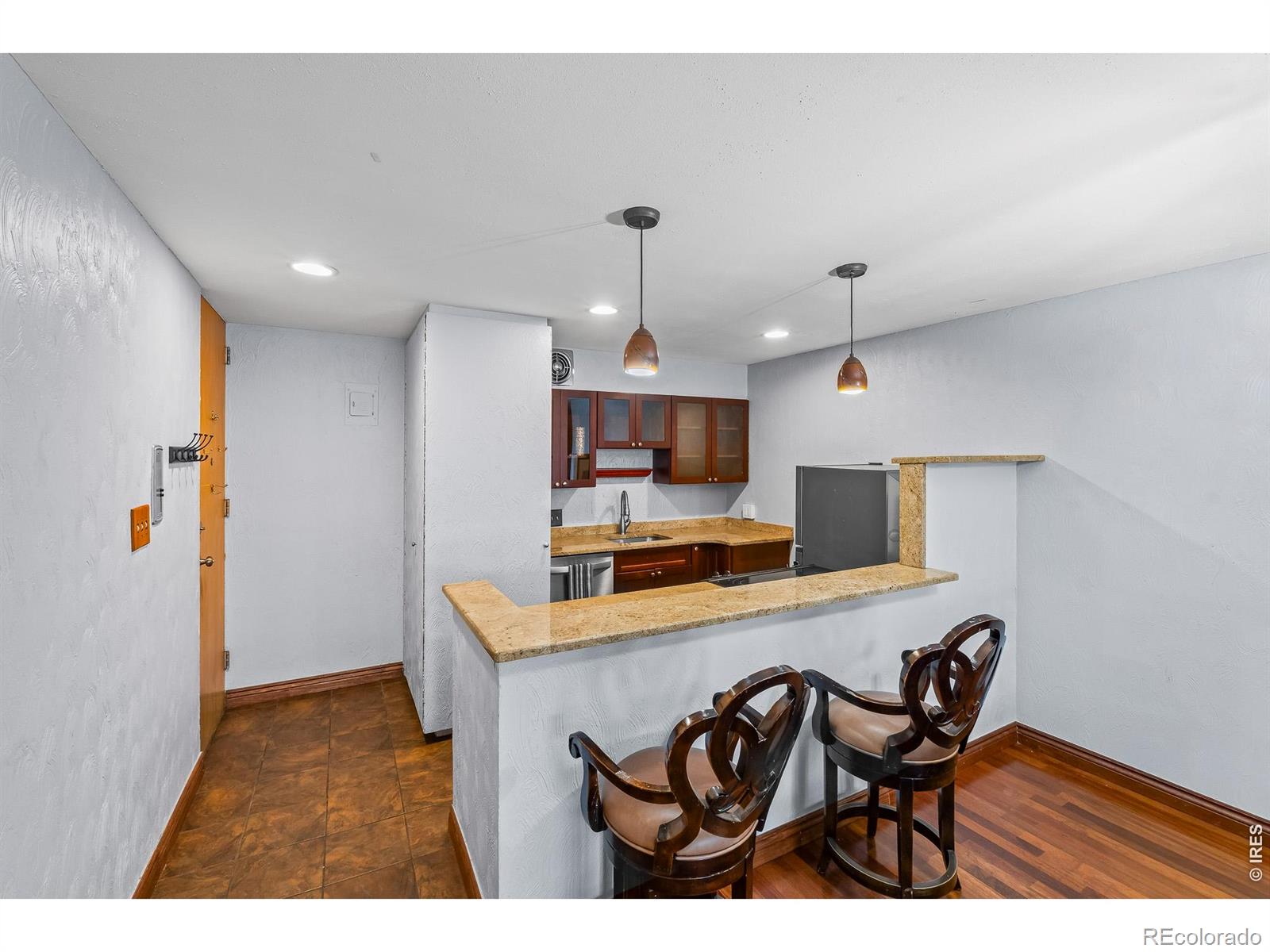 MLS Image #2 for 1050 n corona street,denver, Colorado