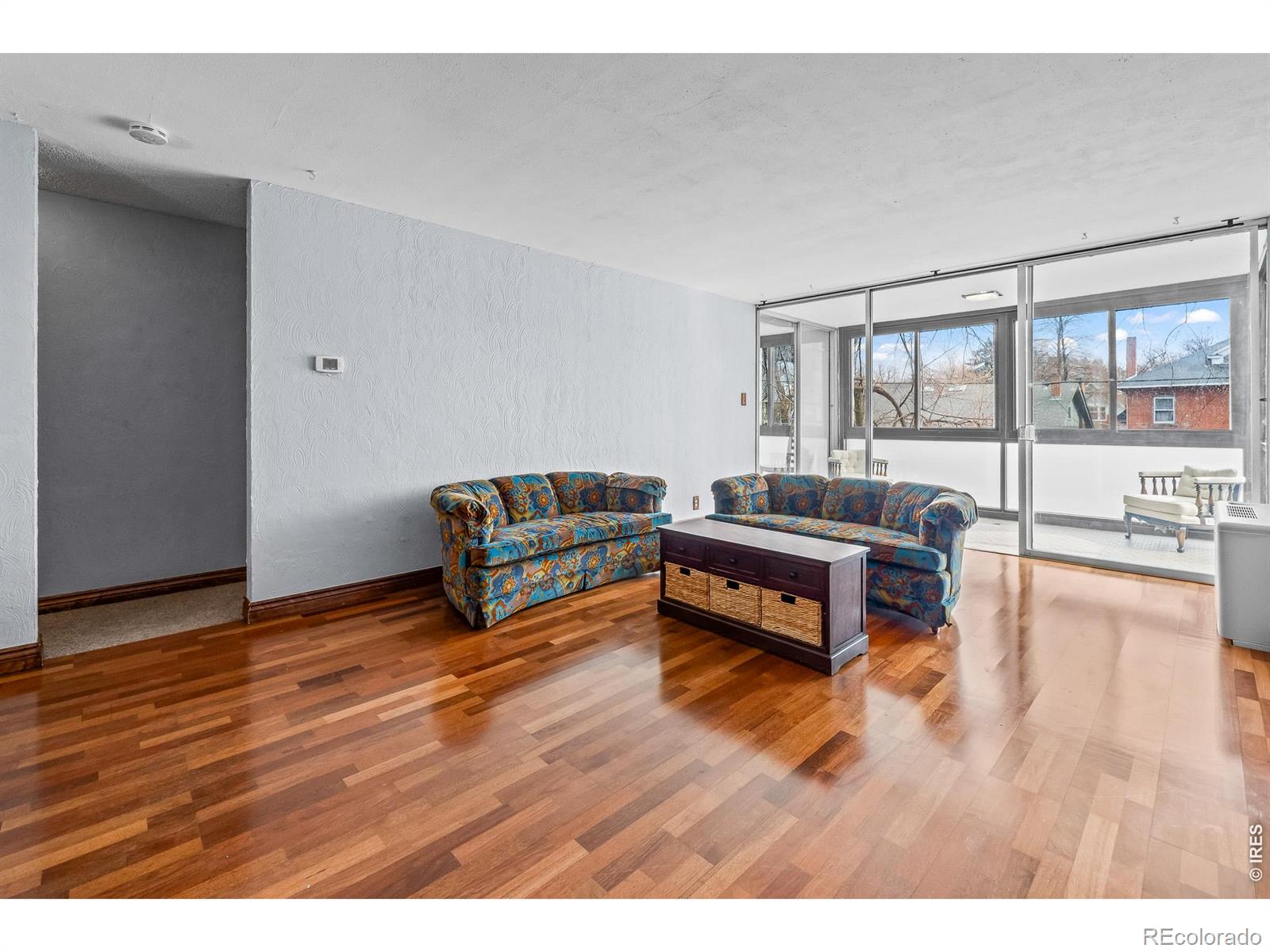 MLS Image #6 for 1050 n corona street,denver, Colorado