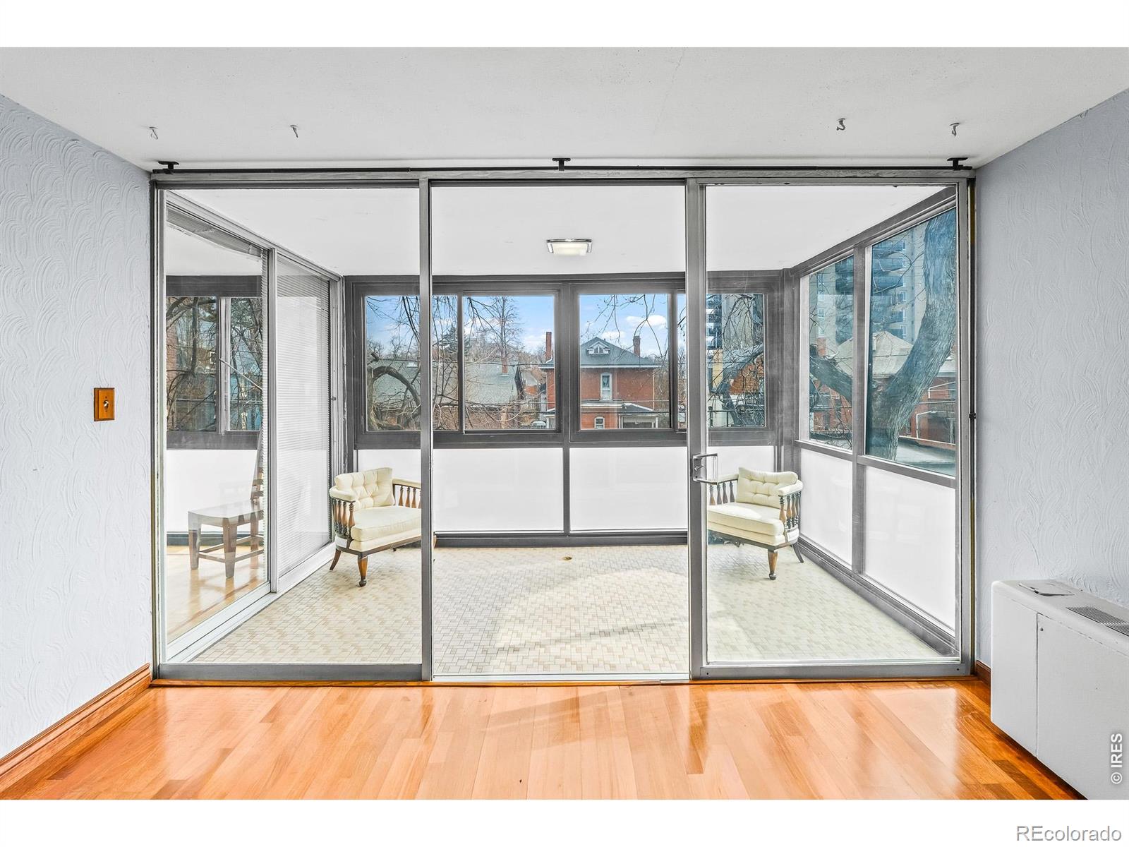 MLS Image #7 for 1050 n corona street,denver, Colorado