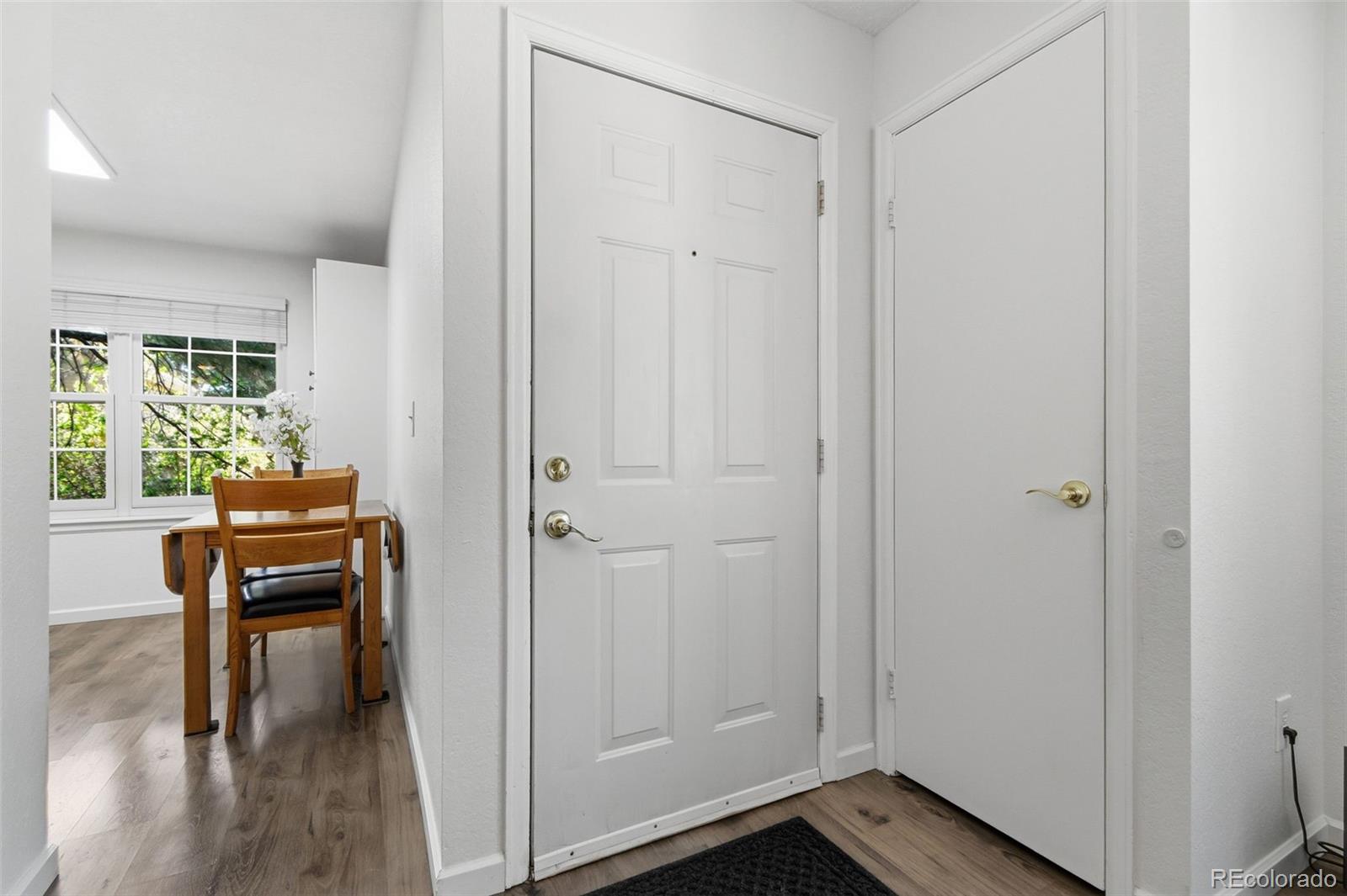 MLS Image #2 for 965 s miller street 201,lakewood, Colorado