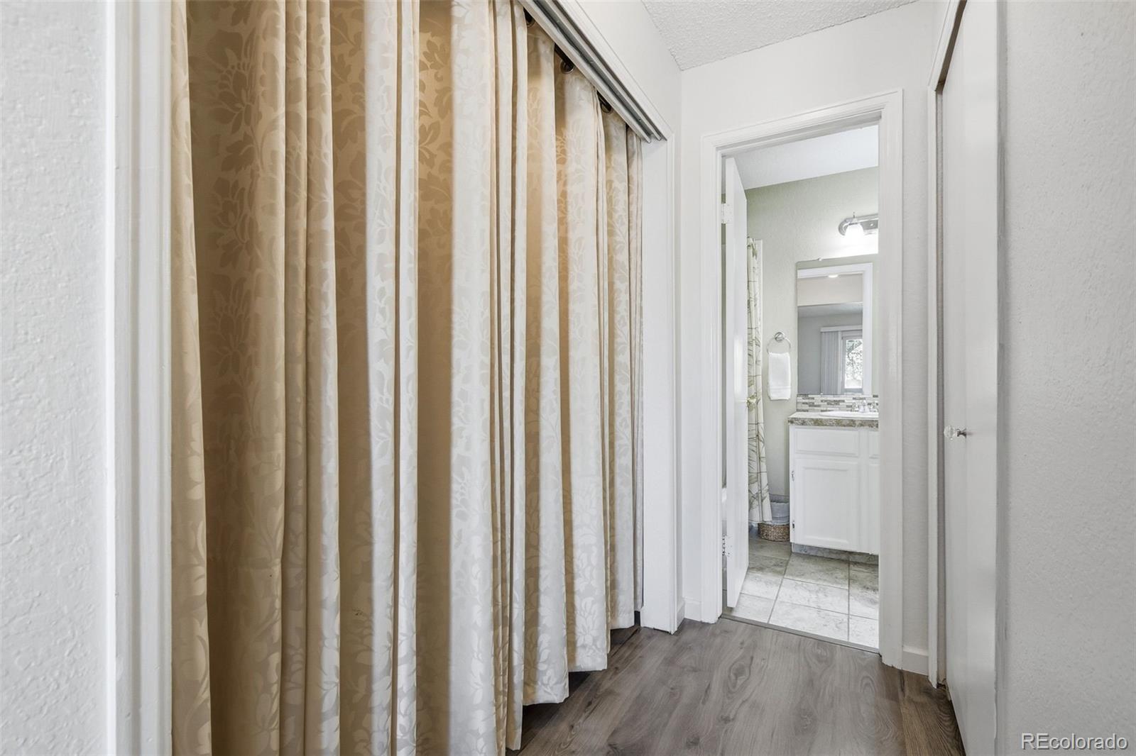 MLS Image #23 for 965 s miller street 201,lakewood, Colorado