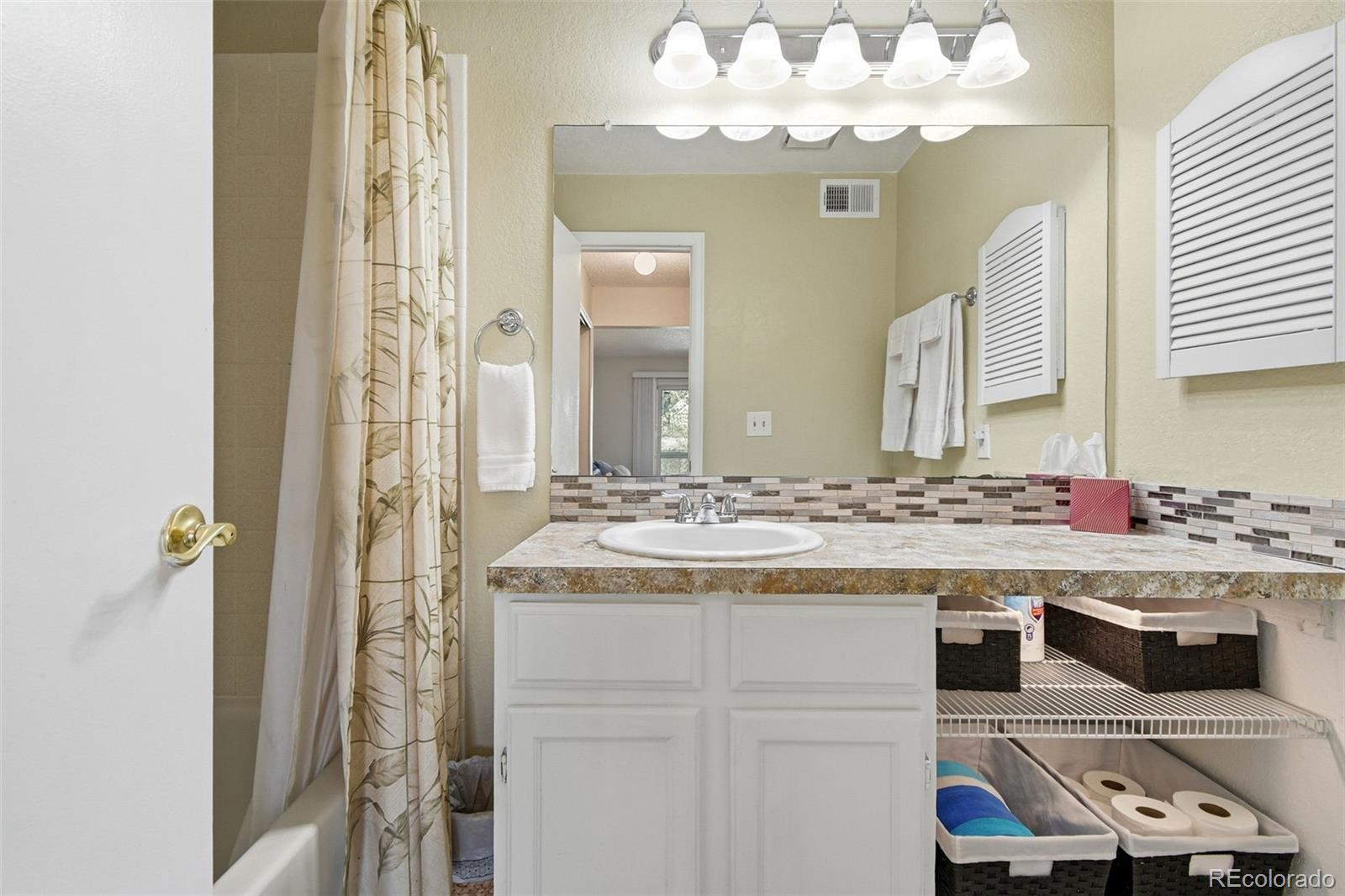 MLS Image #25 for 965 s miller street 201,lakewood, Colorado