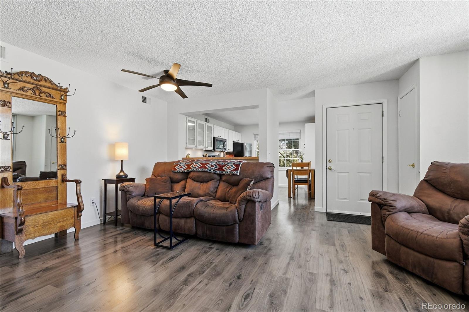 MLS Image #7 for 965 s miller street 201,lakewood, Colorado