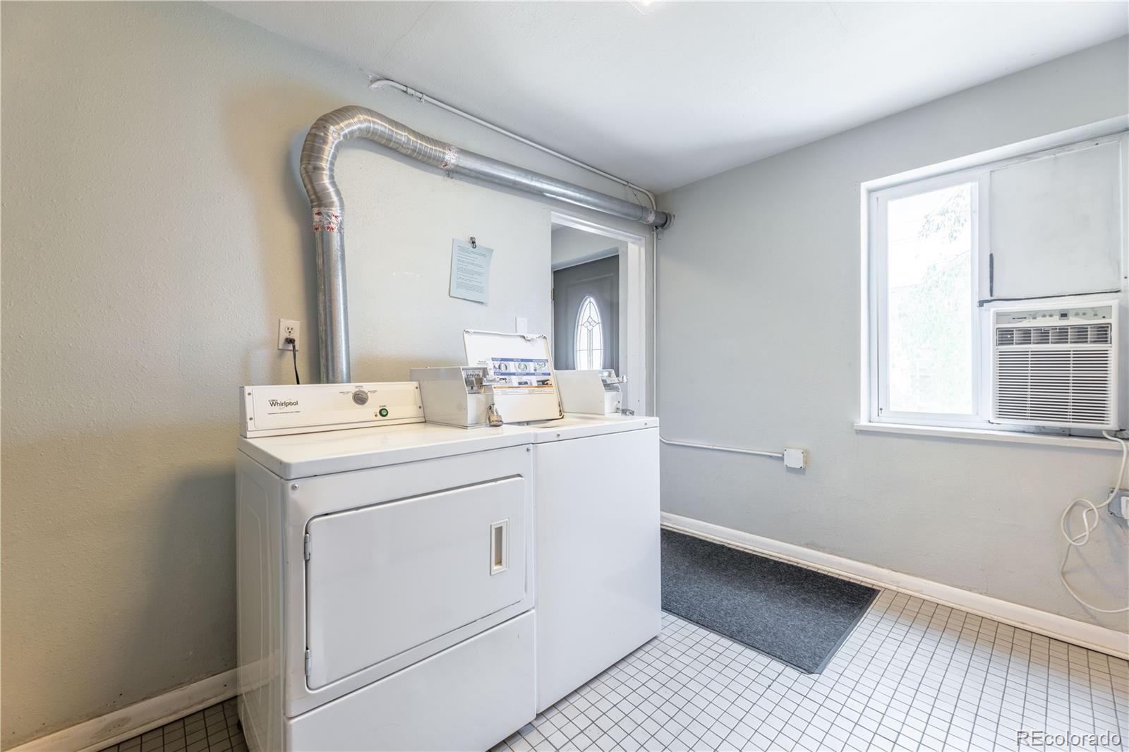 MLS Image #19 for 2480 w caithness place,denver, Colorado