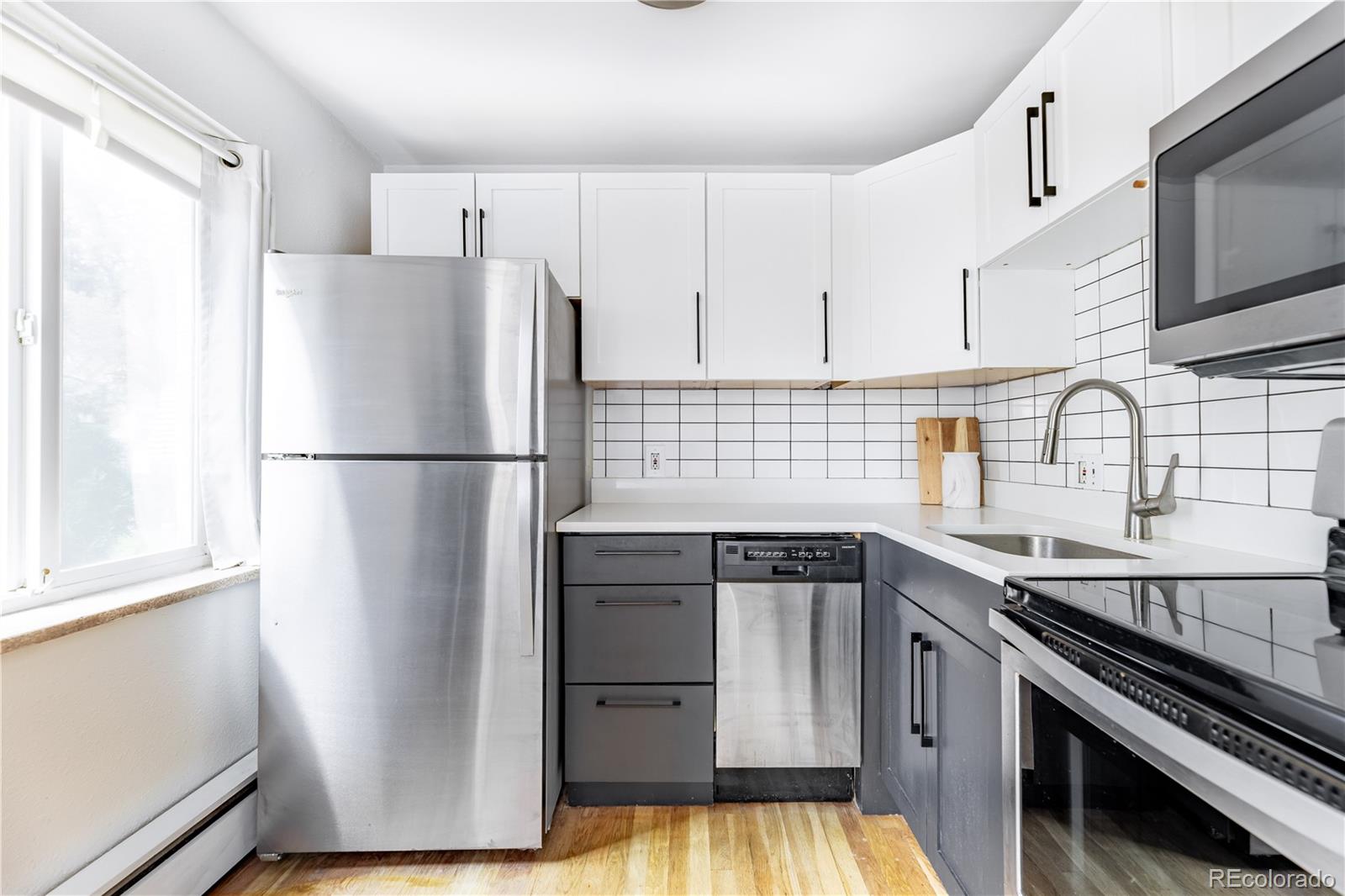 MLS Image #5 for 2480 w caithness place,denver, Colorado