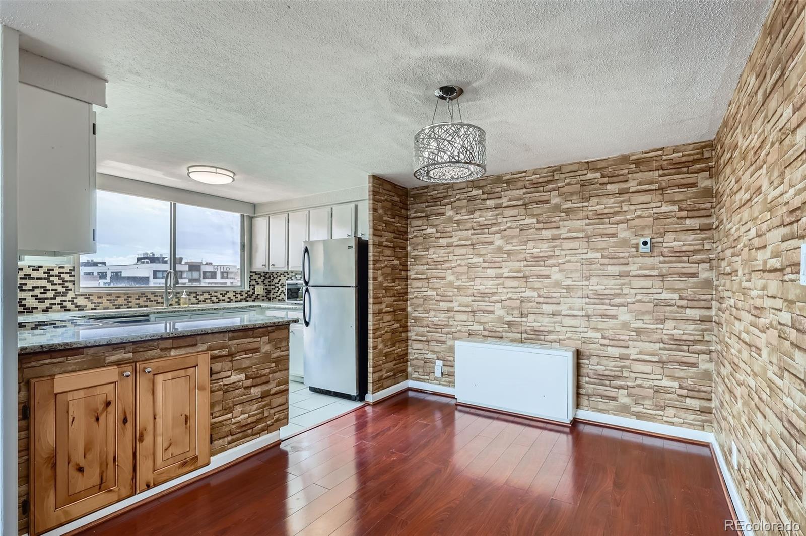 MLS Image #4 for 1155 n ash street 1202,denver, Colorado