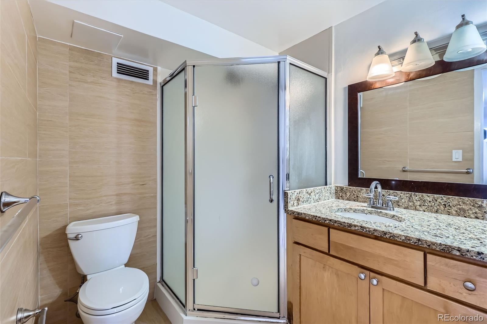 MLS Image #6 for 1155 n ash street 1202,denver, Colorado