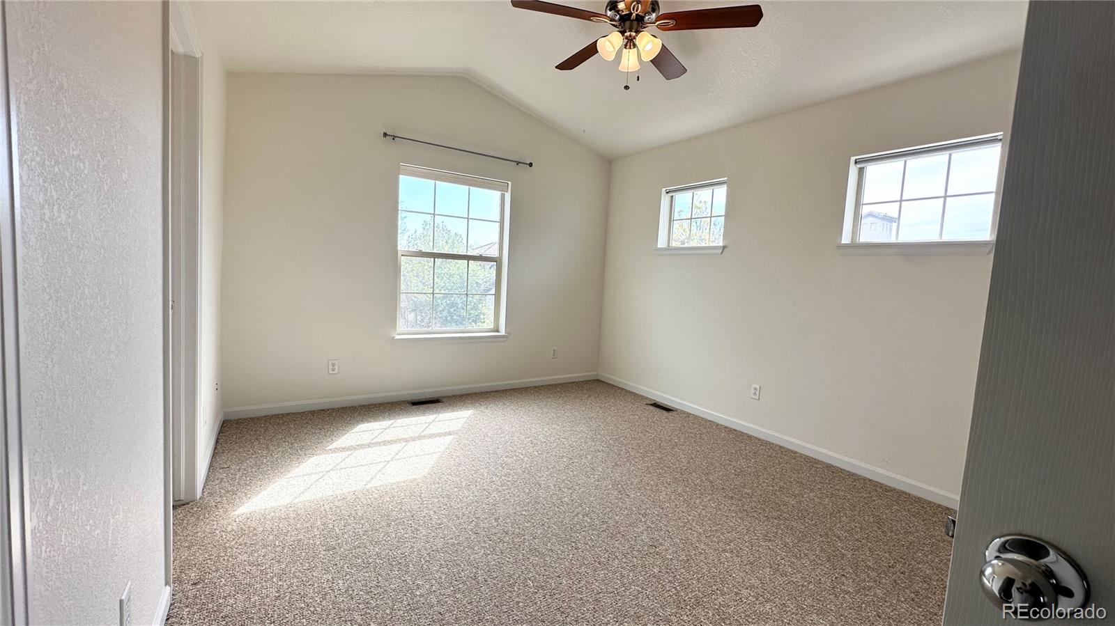 MLS Image #12 for 7482 e 7th avenue,denver, Colorado