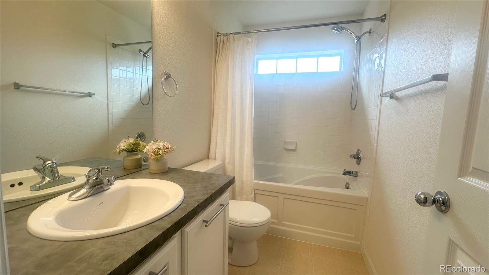 MLS Image #20 for 7482 e 7th avenue,denver, Colorado