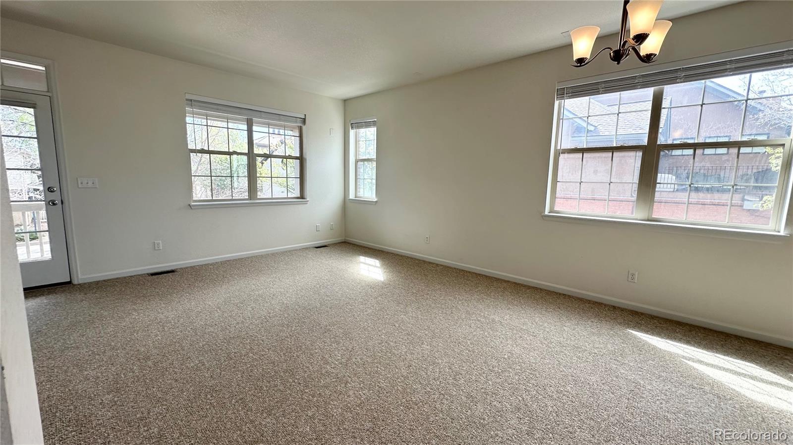 MLS Image #6 for 7482 e 7th avenue,denver, Colorado