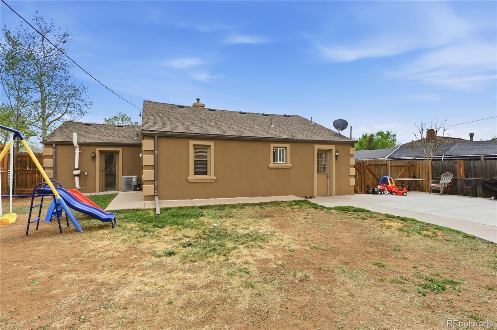 MLS Image #22 for 1141 s raleigh street,denver, Colorado