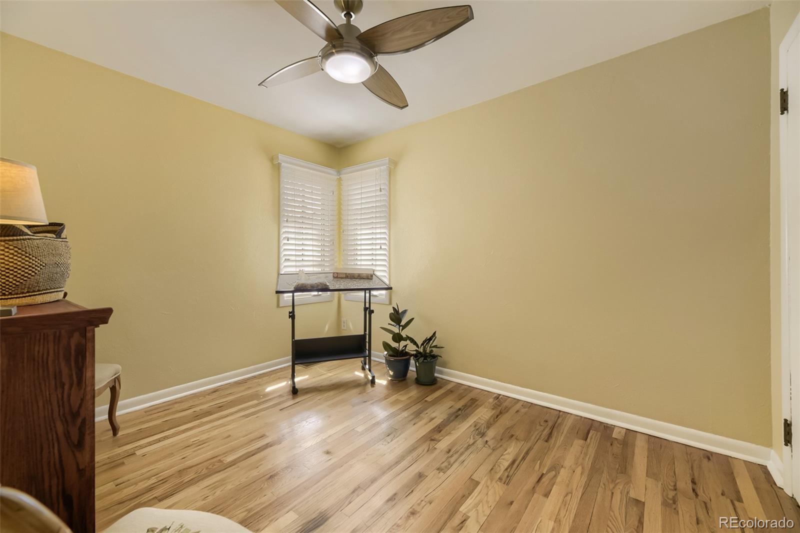 MLS Image #22 for 5611 s hickory street,littleton, Colorado