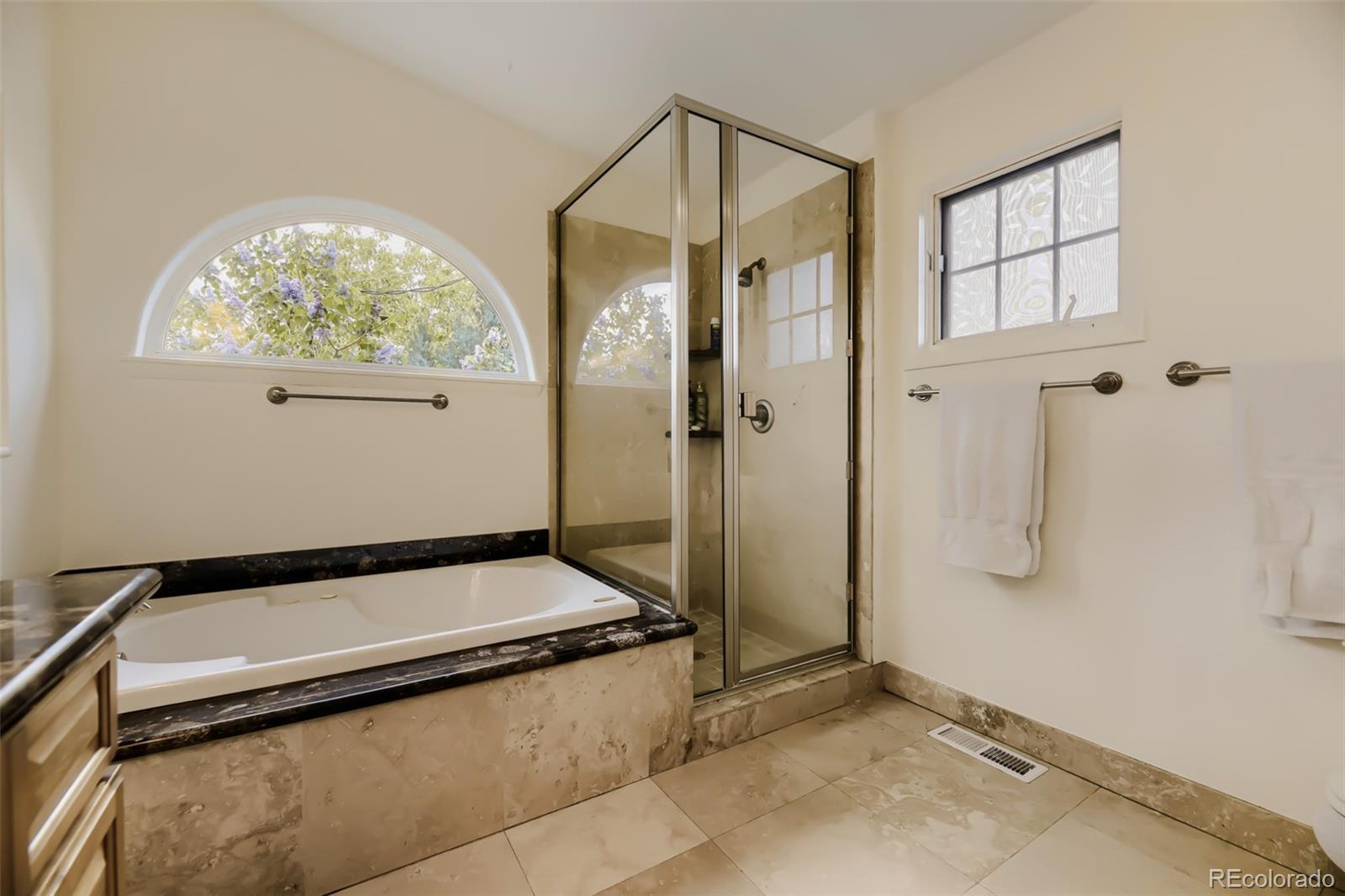 MLS Image #37 for 5611 s hickory street,littleton, Colorado