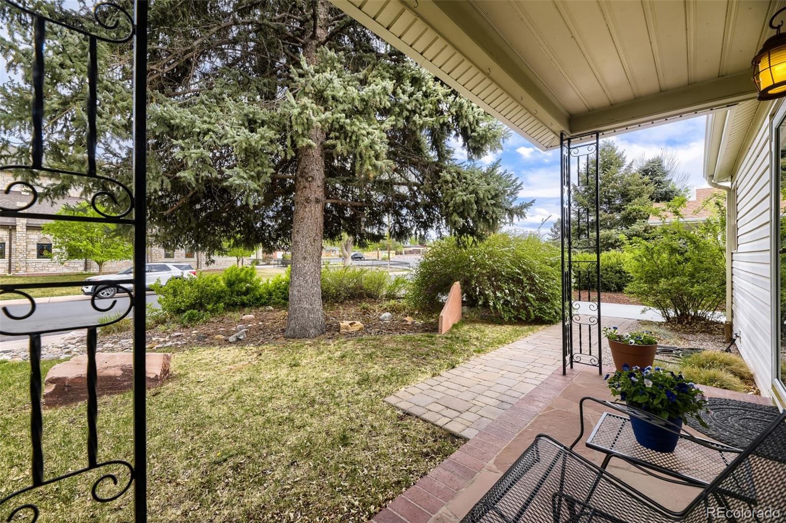 MLS Image #5 for 5611 s hickory street,littleton, Colorado
