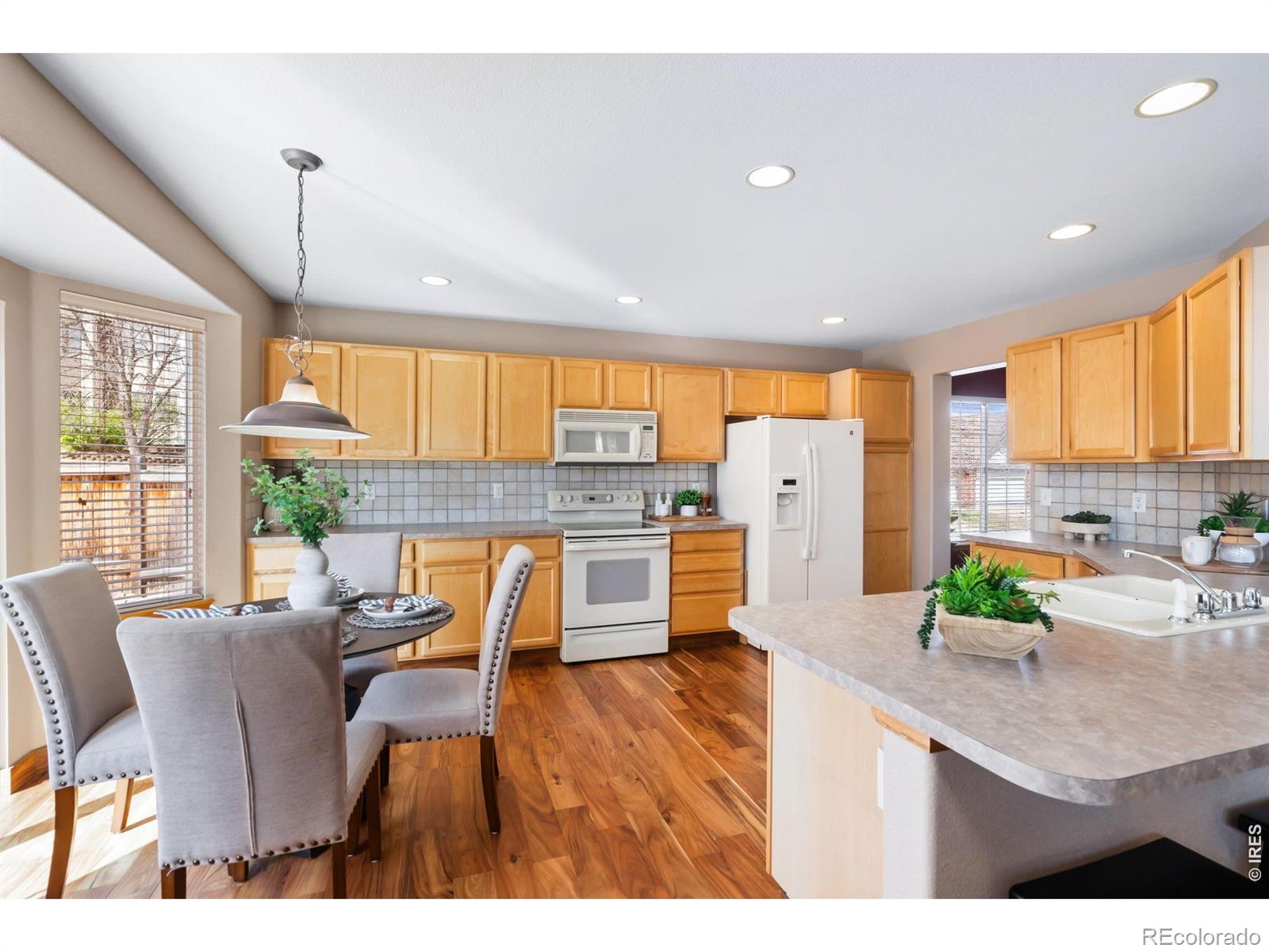 MLS Image #8 for 503  shadbury court,fort collins, Colorado