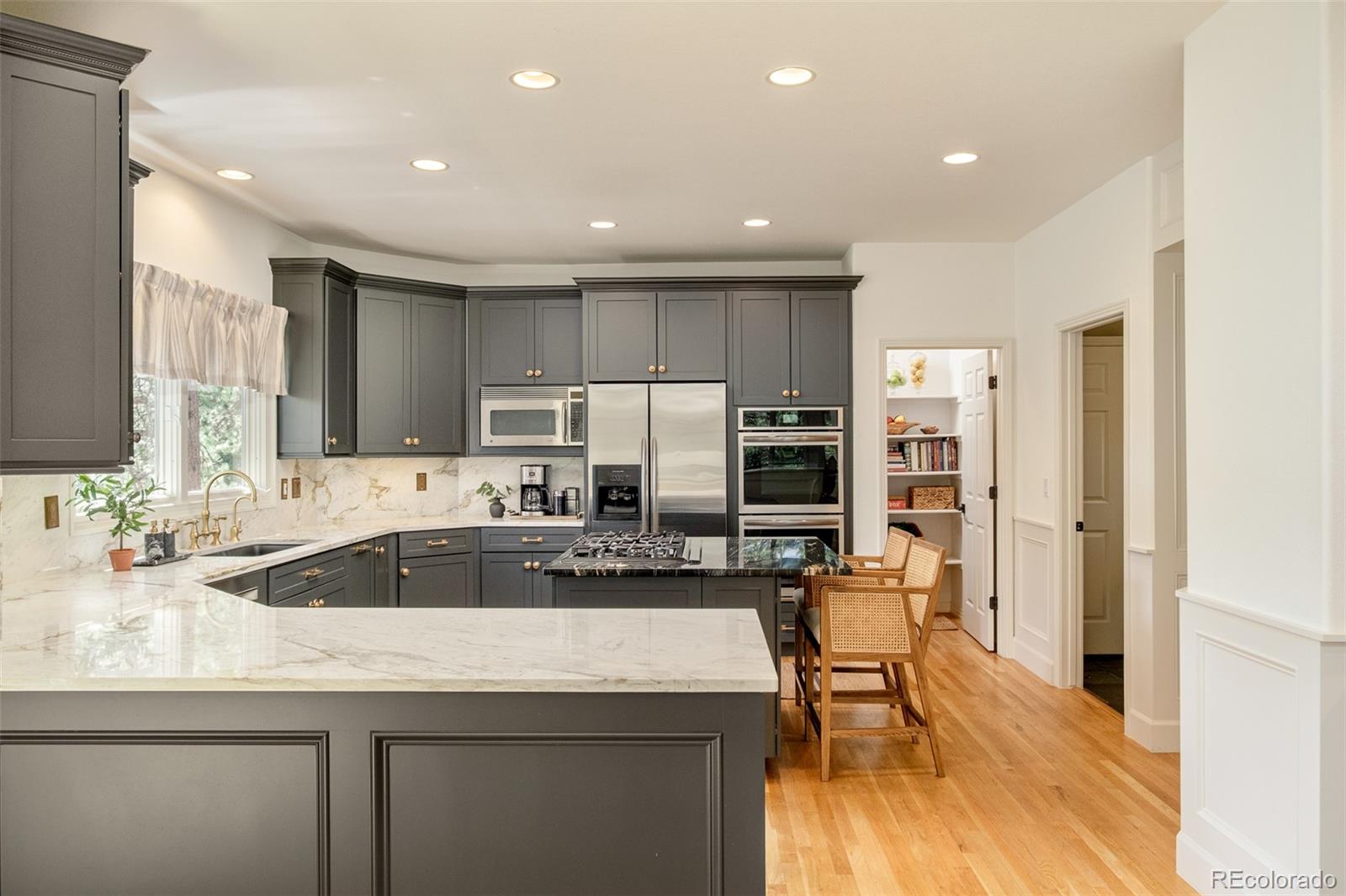 MLS Image #9 for 22184  forest hills drive,golden, Colorado