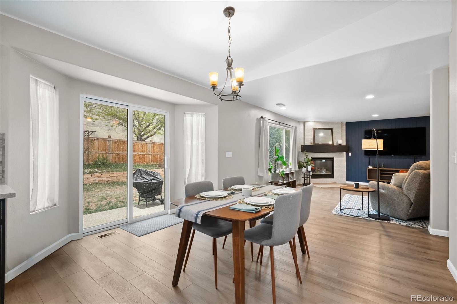 MLS Image #14 for 7123  pine hills way,littleton, Colorado