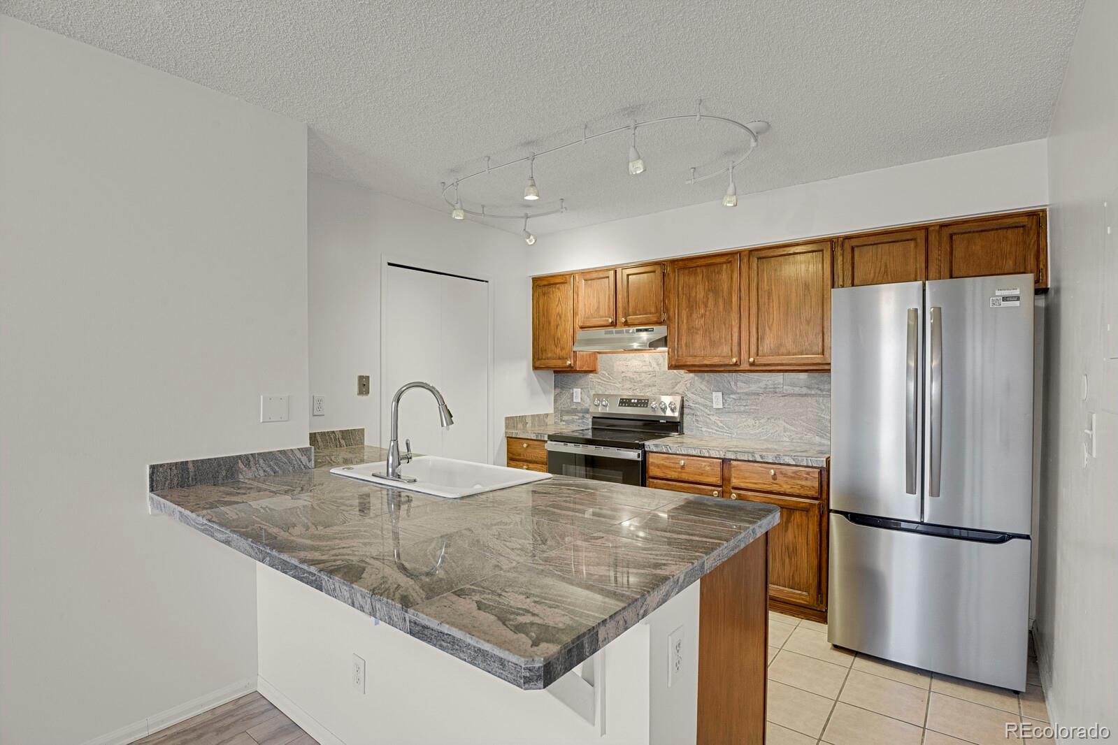 MLS Image #8 for 7420 e quincy avenue,denver, Colorado