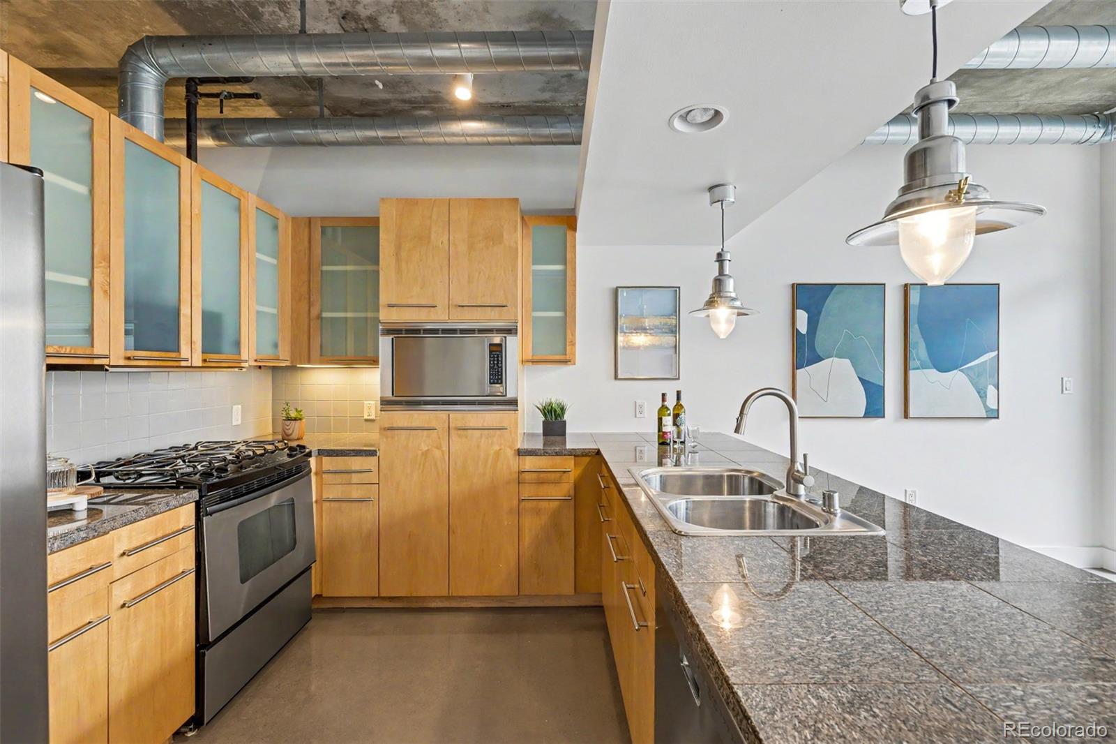 MLS Image #5 for 2100  16th street 302,denver, Colorado