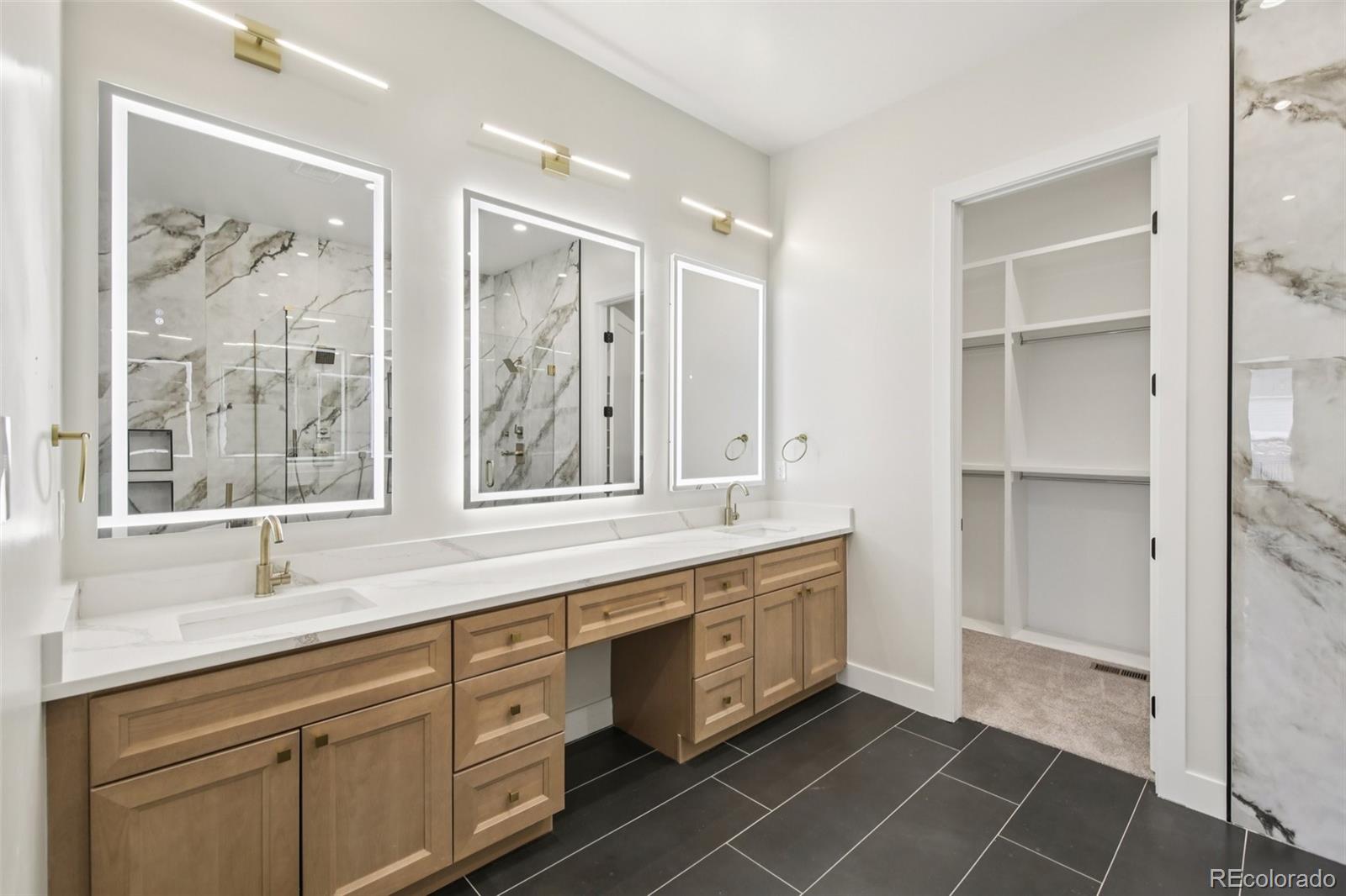 MLS Image #23 for 27330 e nova circle,aurora, Colorado