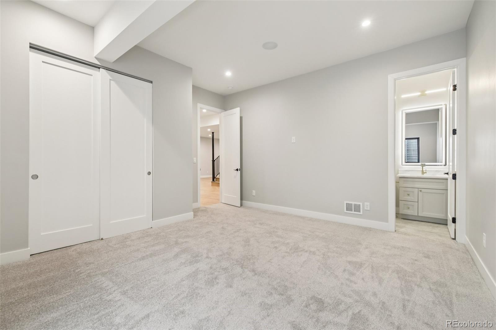 MLS Image #28 for 27330 e nova circle,aurora, Colorado