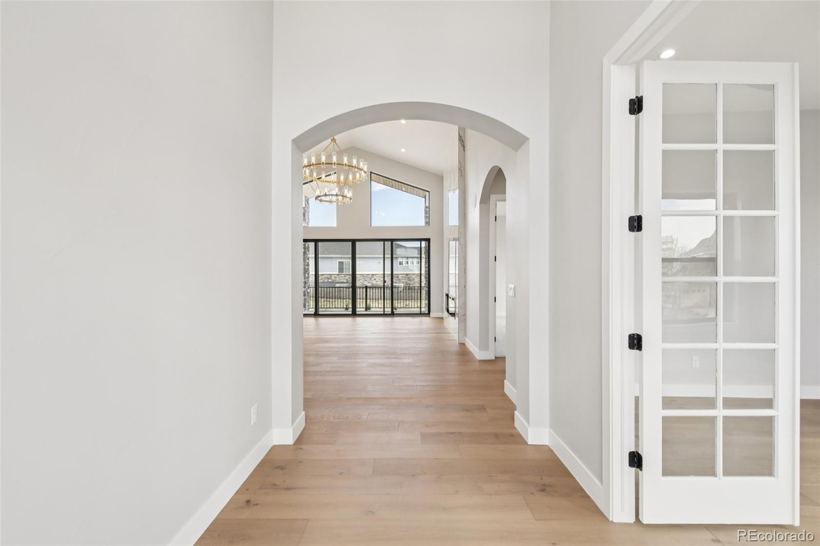 MLS Image #5 for 27330 e nova circle,aurora, Colorado