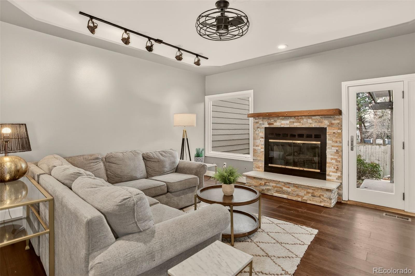 MLS Image #13 for 10000 e yale avenue,denver, Colorado