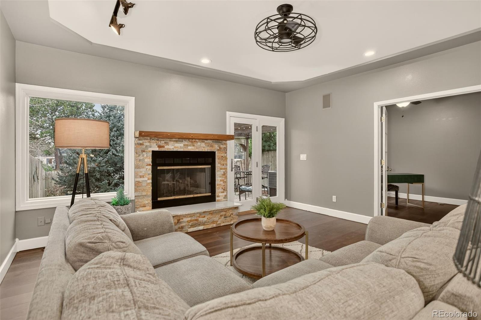 MLS Image #14 for 10000 e yale avenue,denver, Colorado
