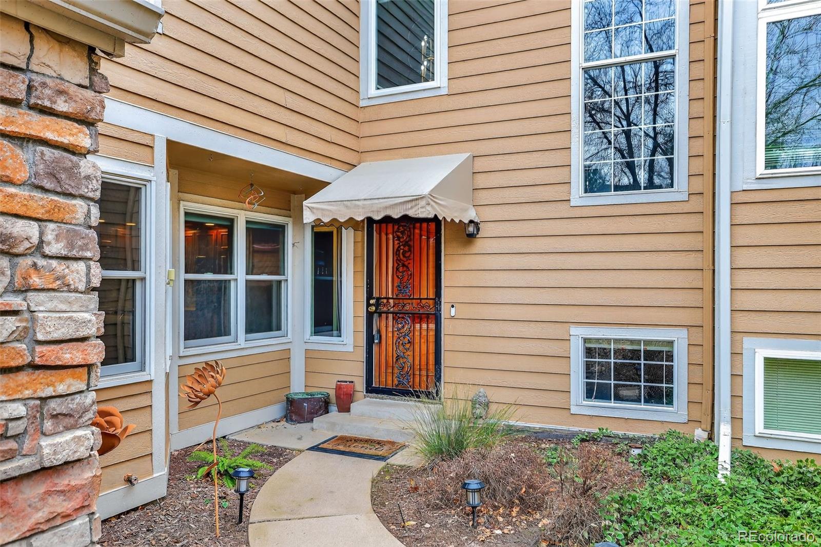 MLS Image #2 for 10000 e yale avenue,denver, Colorado