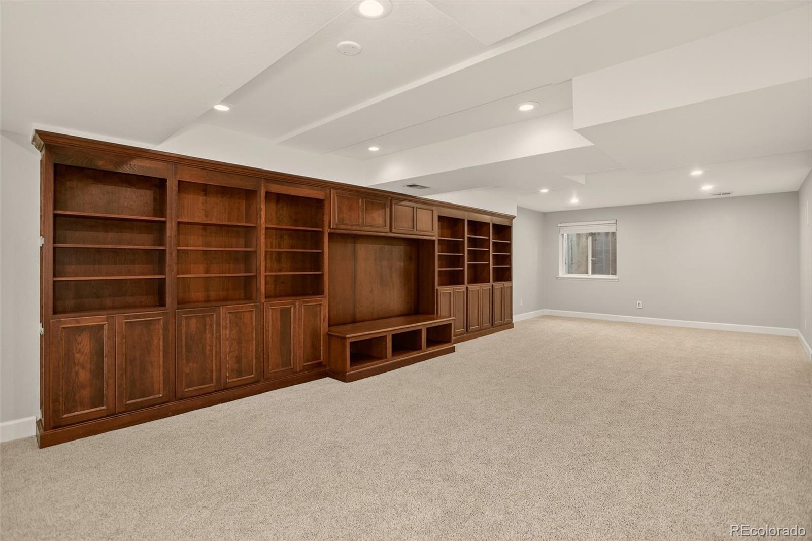 MLS Image #32 for 10000 e yale avenue,denver, Colorado