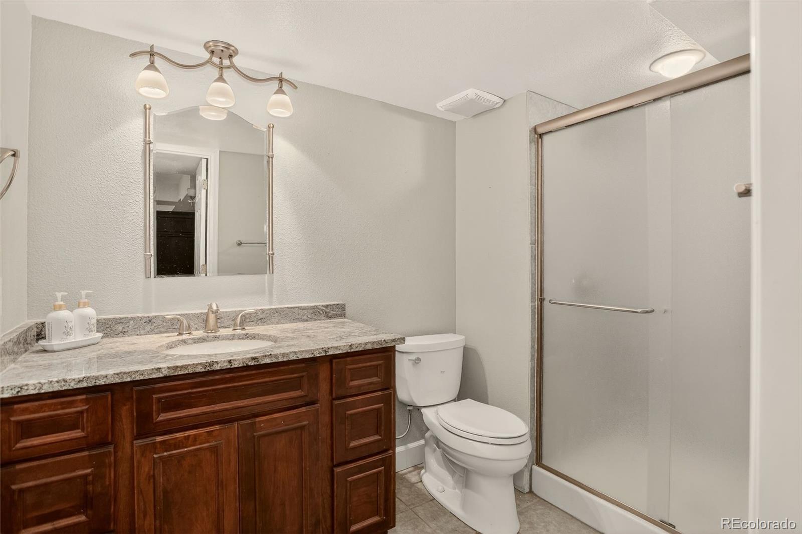 MLS Image #37 for 10000 e yale avenue,denver, Colorado