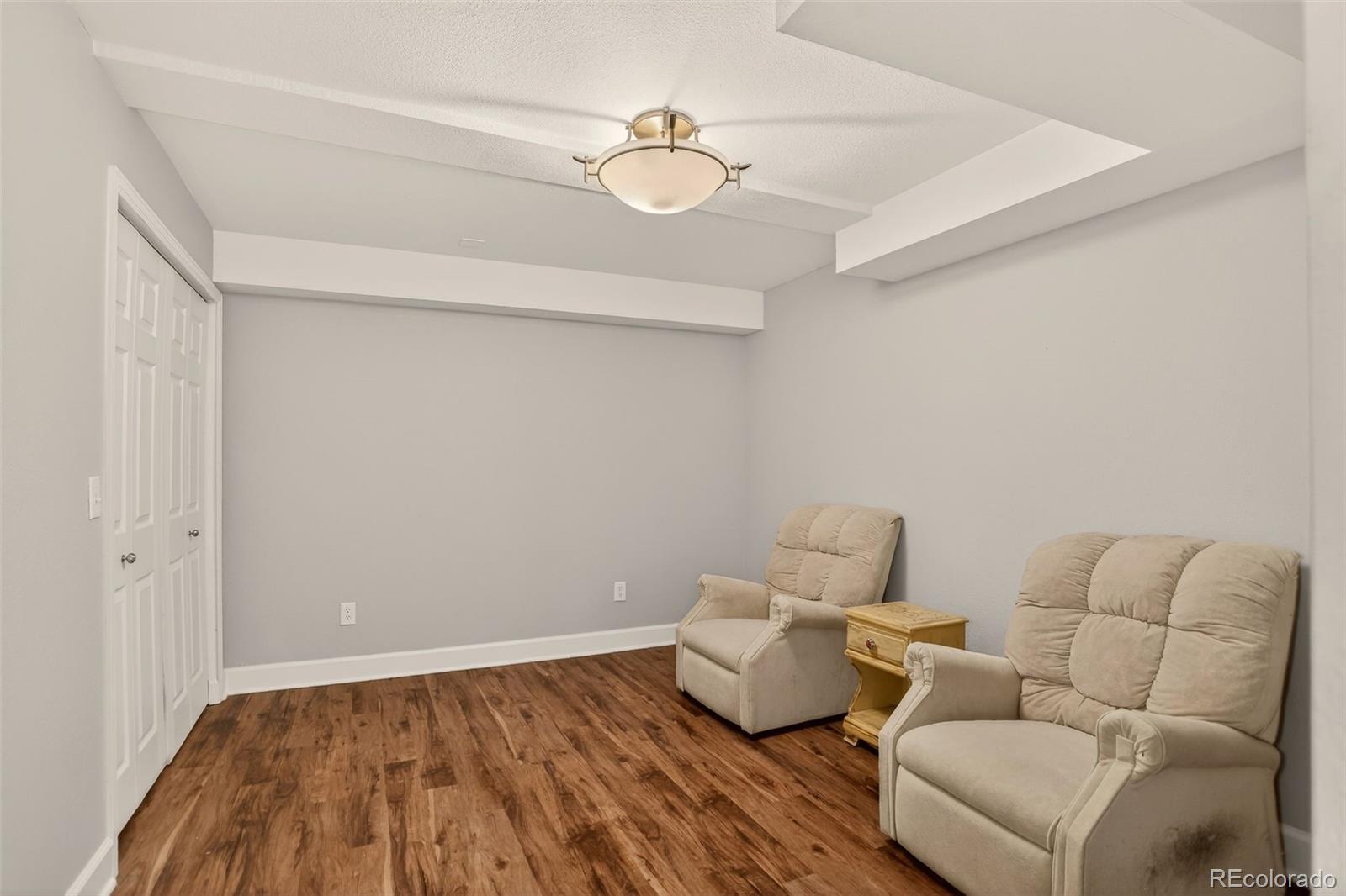 MLS Image #39 for 10000 e yale avenue,denver, Colorado