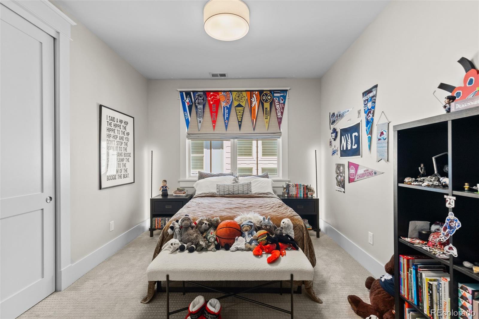 MLS Image #31 for 2424 s madison street,denver, Colorado