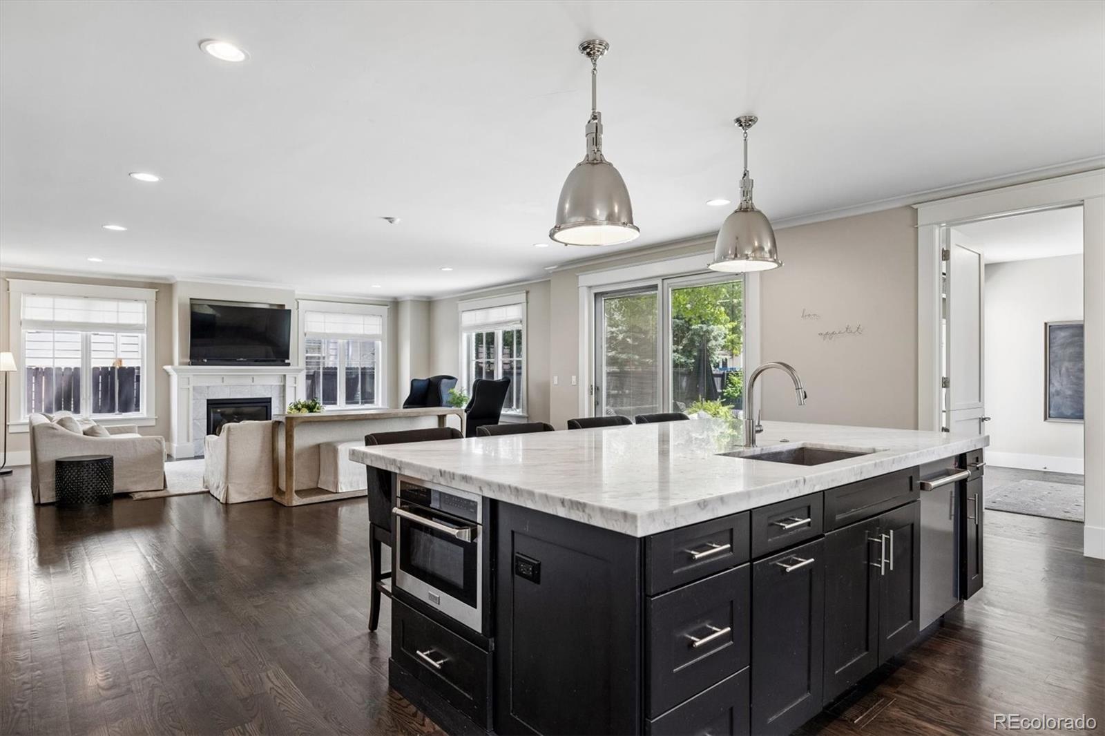 MLS Image #6 for 2424 s madison street,denver, Colorado